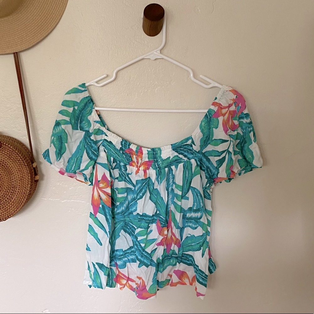 Mink Pink off the shoulder Palma top Medium